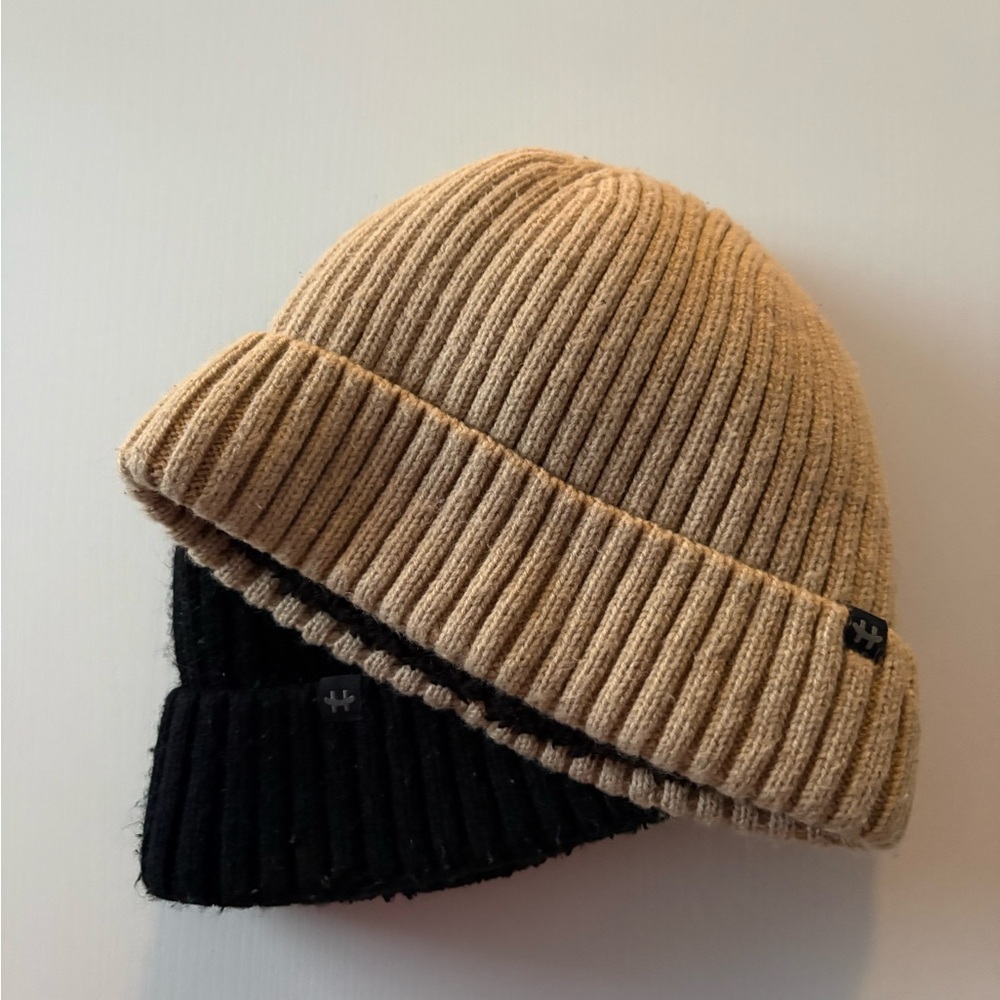 Tan and Black Ribbed Knit Beanie Set